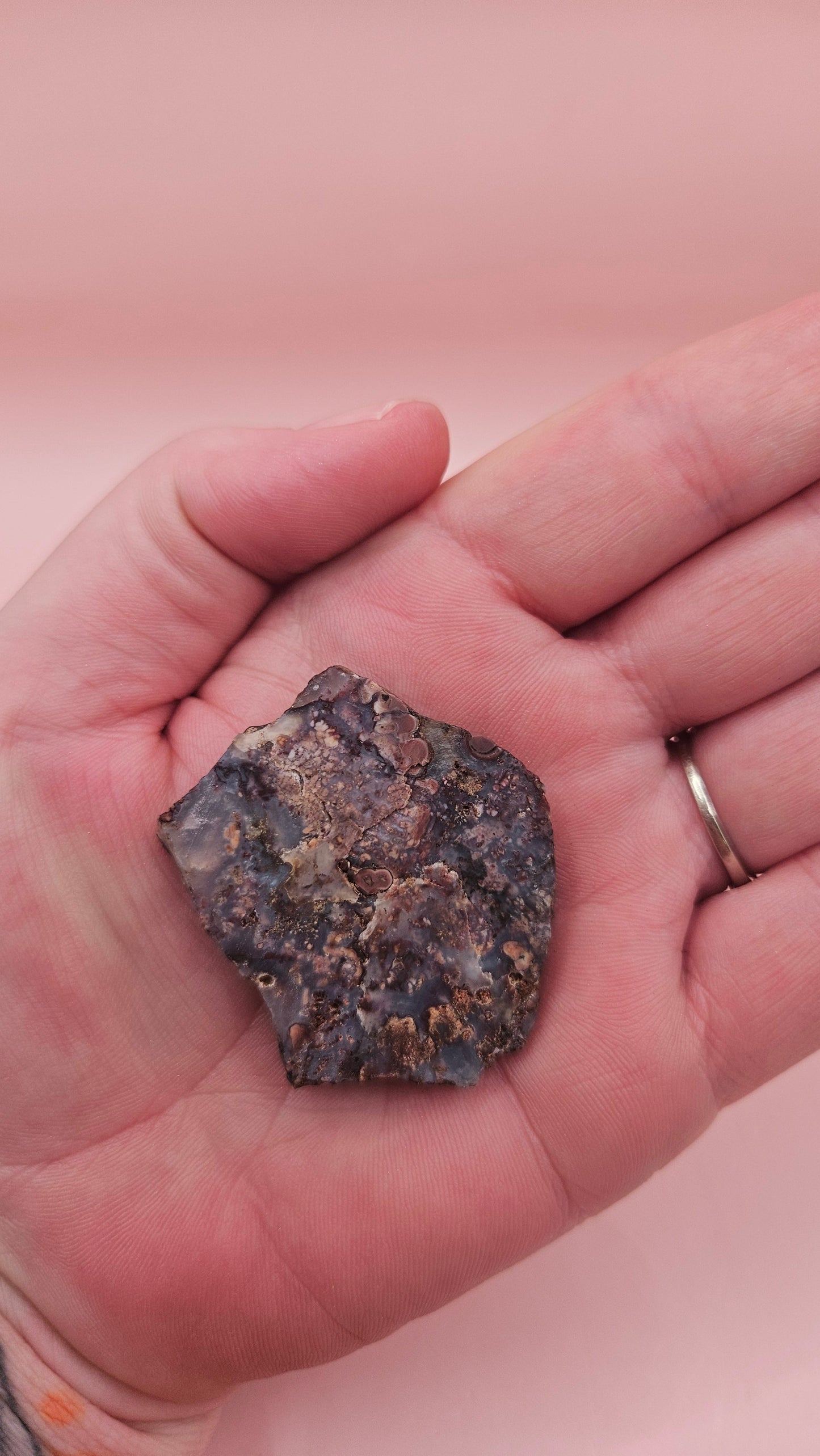 11g Moss Agate slab with taupe and lavender tones and root-like veining, 1.3x1.2 inches, displayed in hand.