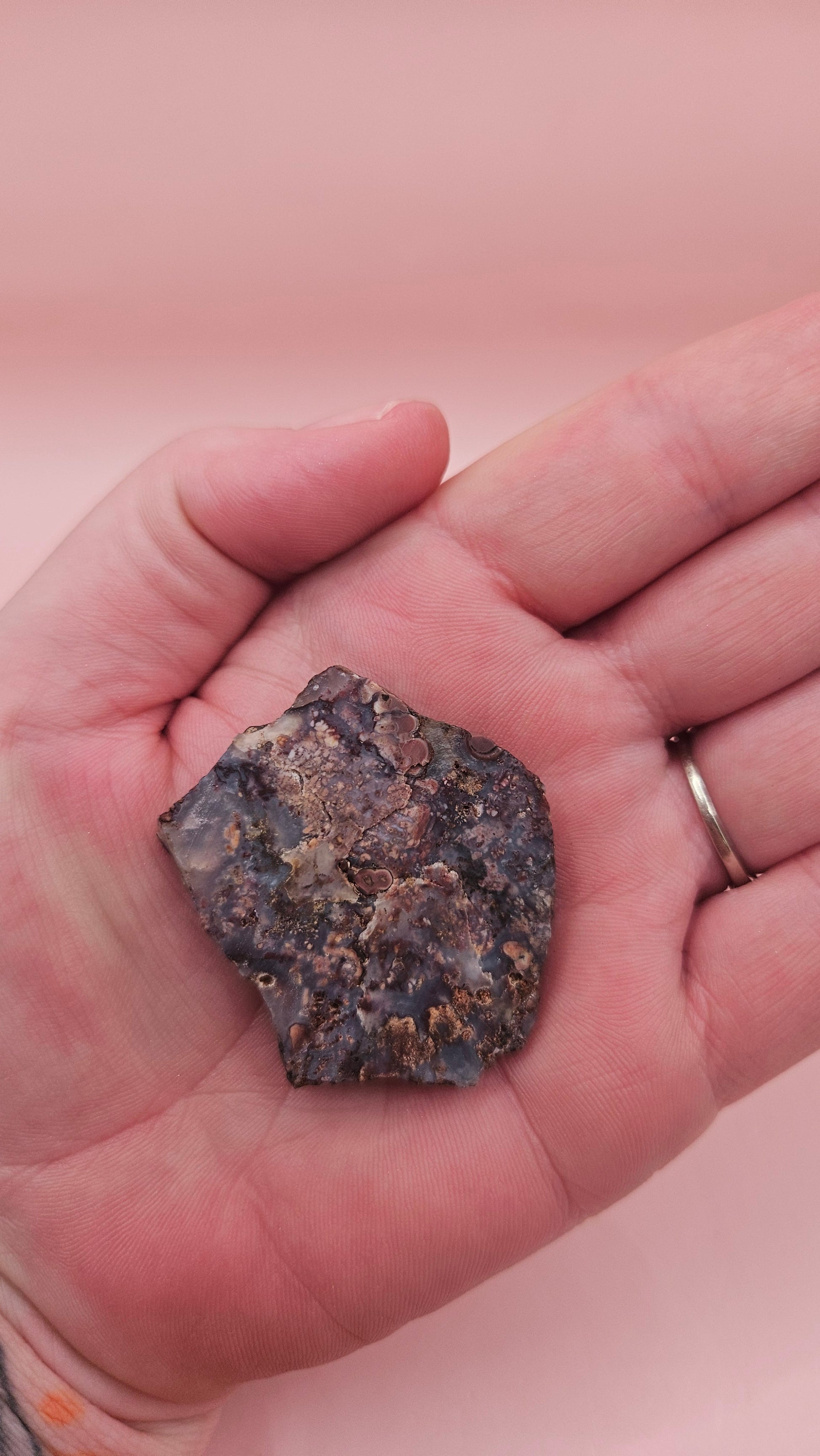 11g Moss Agate slab with taupe and lavender tones and root-like veining, 1.3x1.2 inches, displayed in hand.