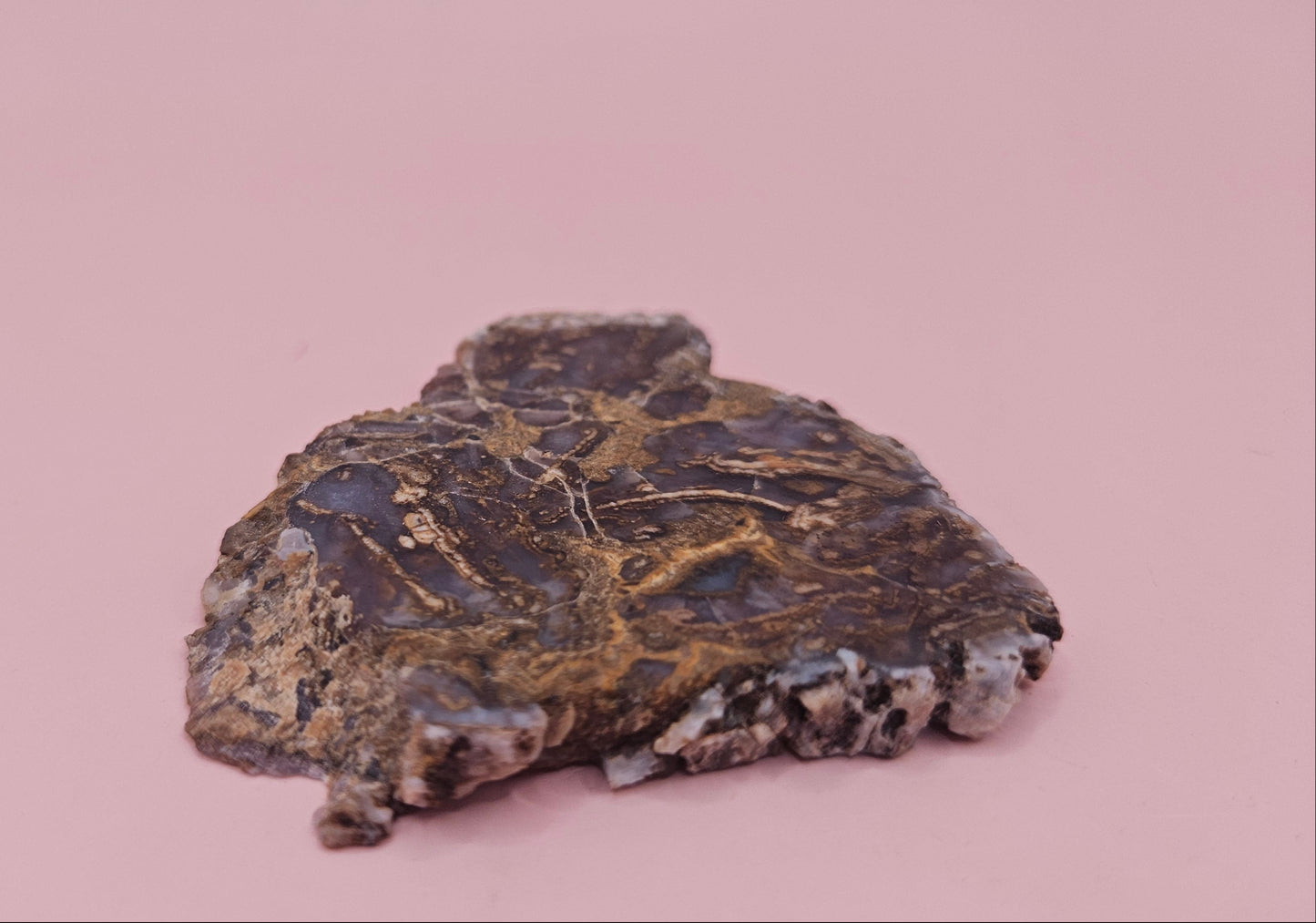 30g Moss Agate slab with natural brown and lavender-gray patterns, 2x2.1 inch stone held in hand.